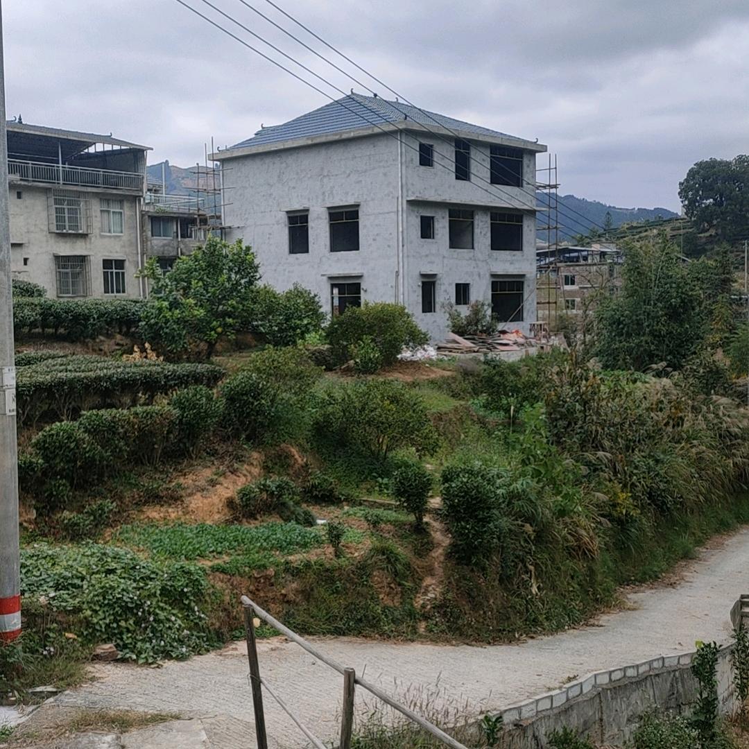 侯运武
