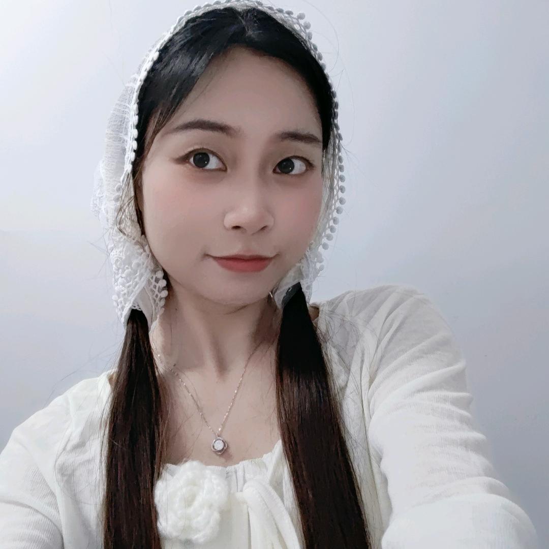 爱笑的文文