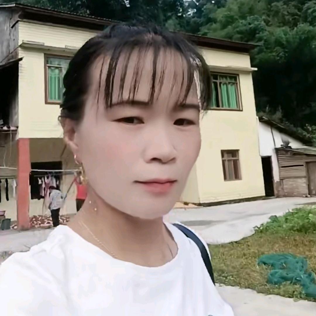 赤水平滩艺扬黄三妹传媒