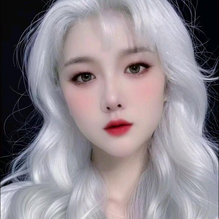 飞翔的雄鹰