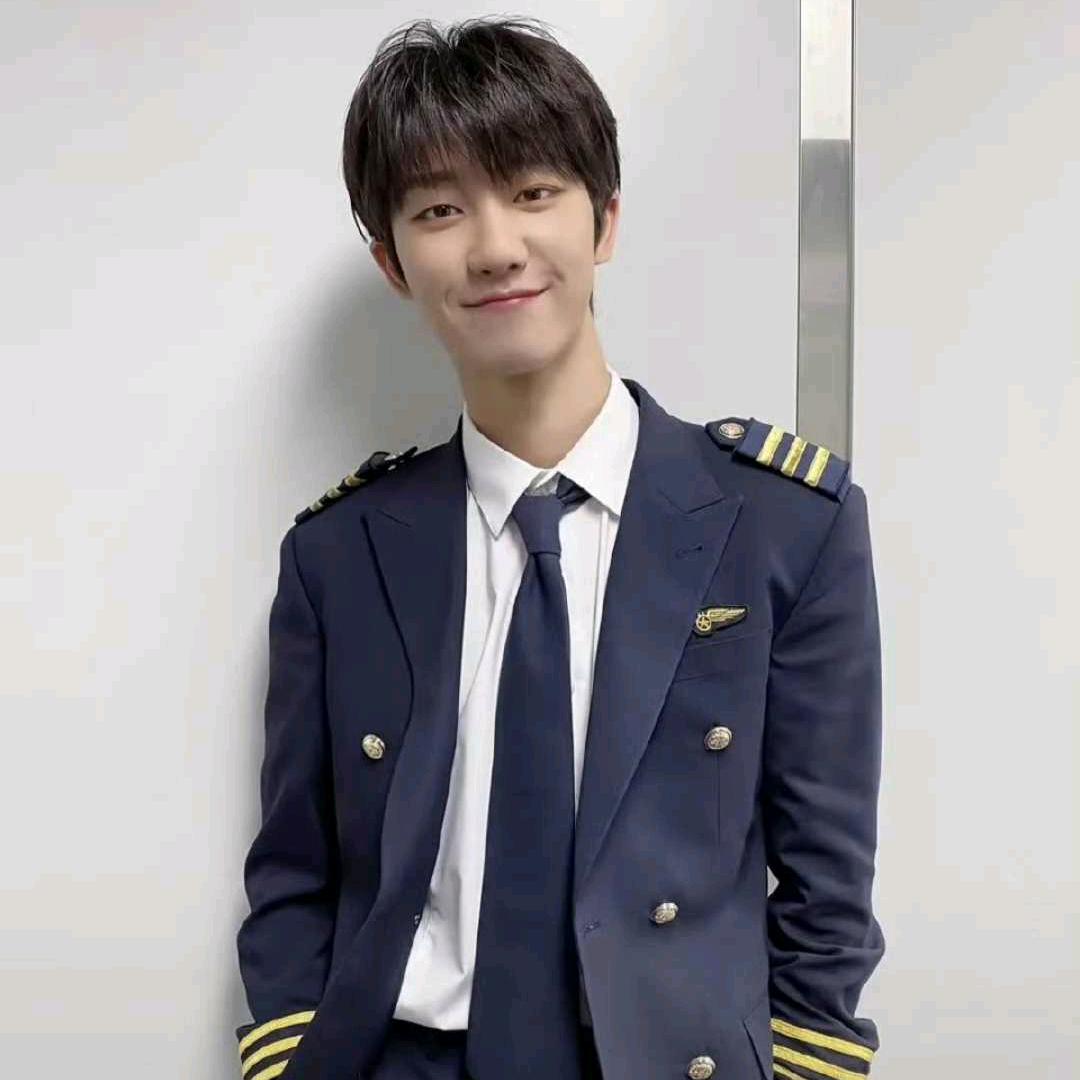 蛙蛙是小八(宇)🍫