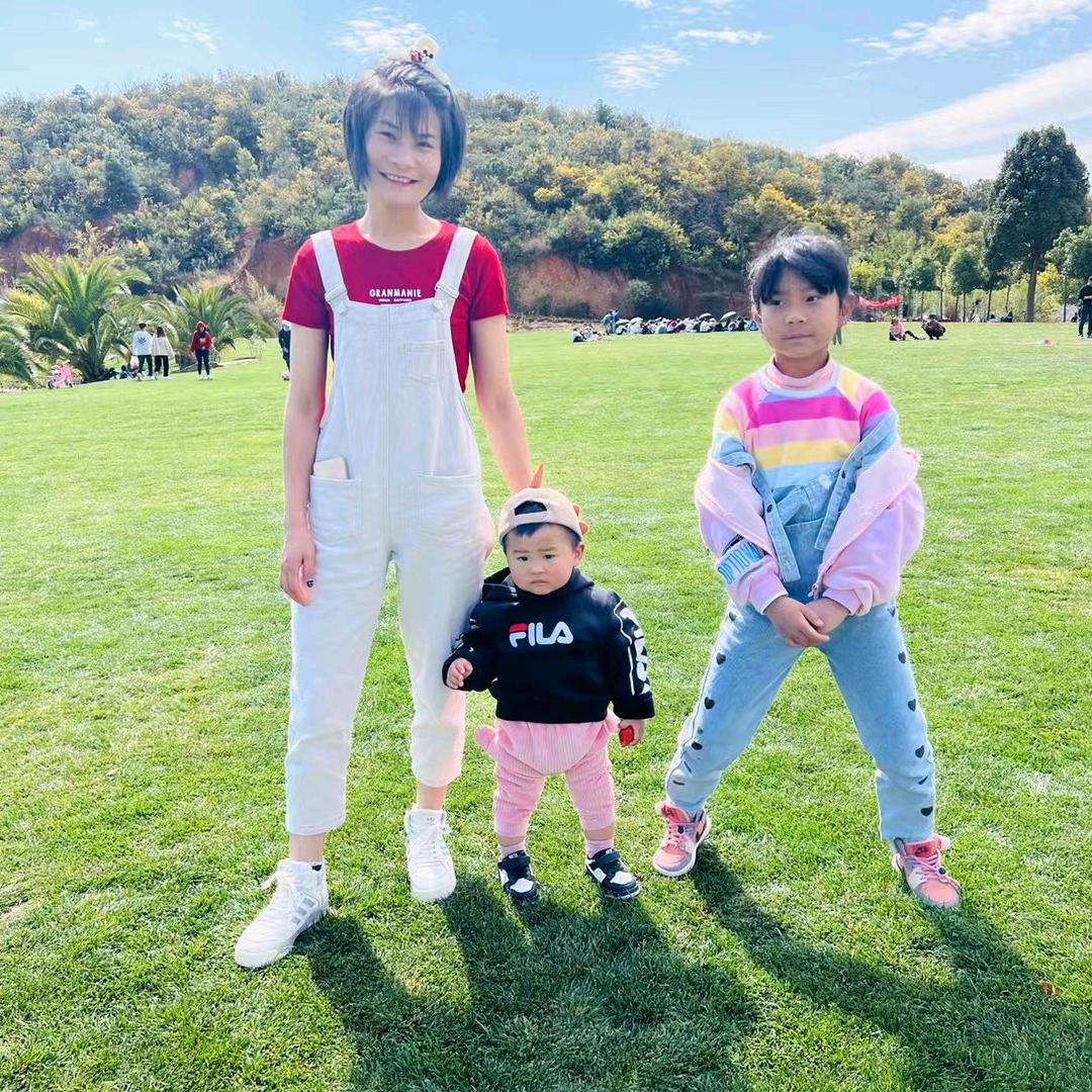 薇薇一笑:-D啊啊a