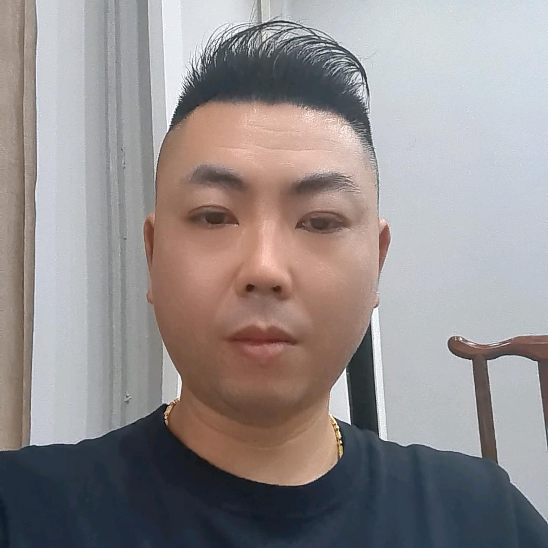 程哲-专业生产灯带厂家