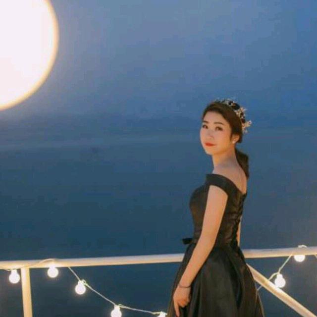 小肚腩美玲
