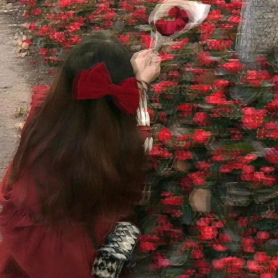 布丁奶茶吖