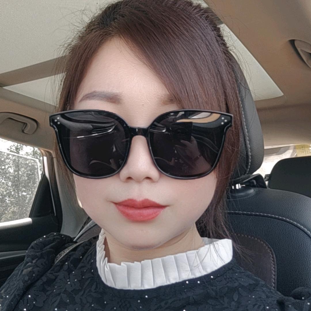 诗英时尚女装