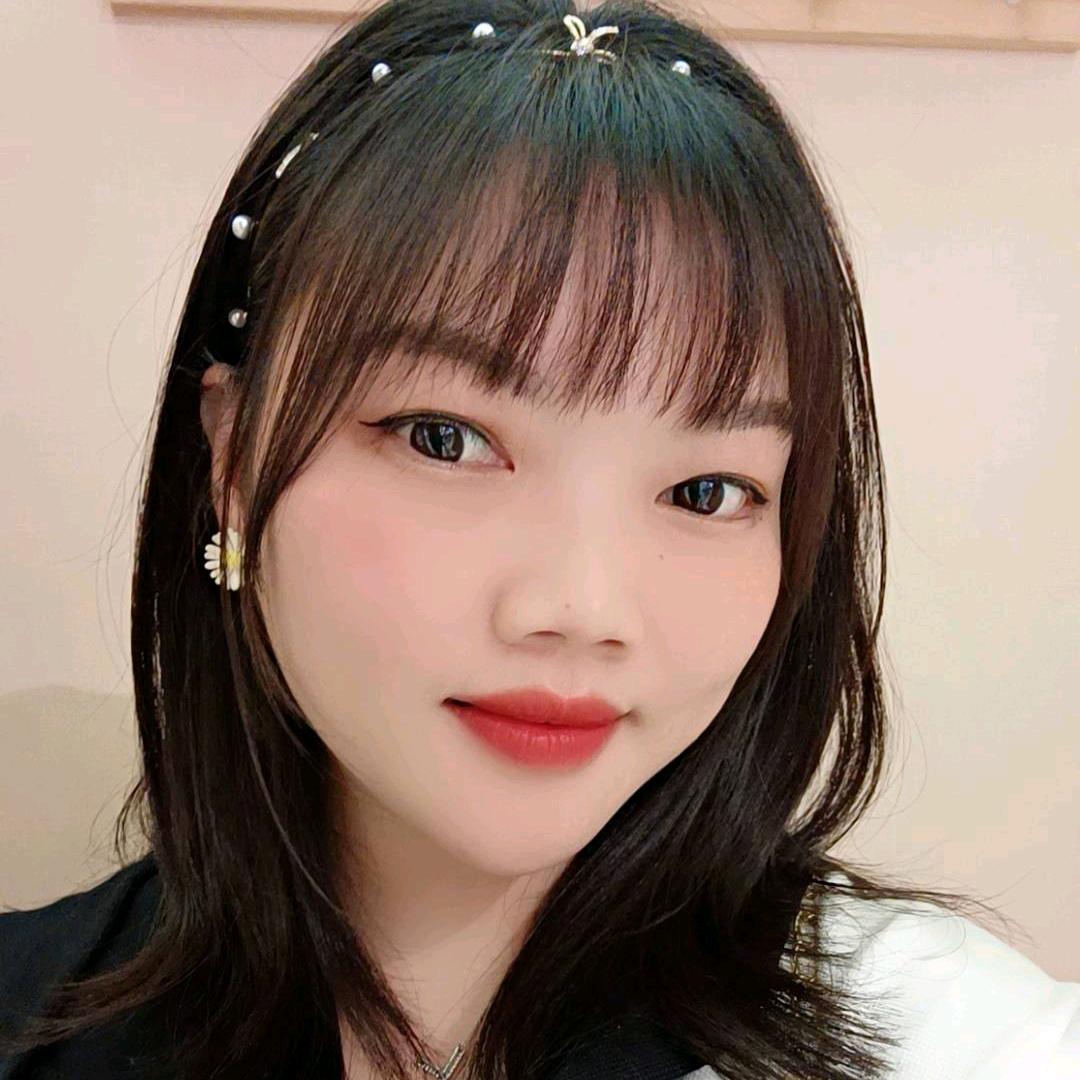 黔东南壮家姑娘（小梁）