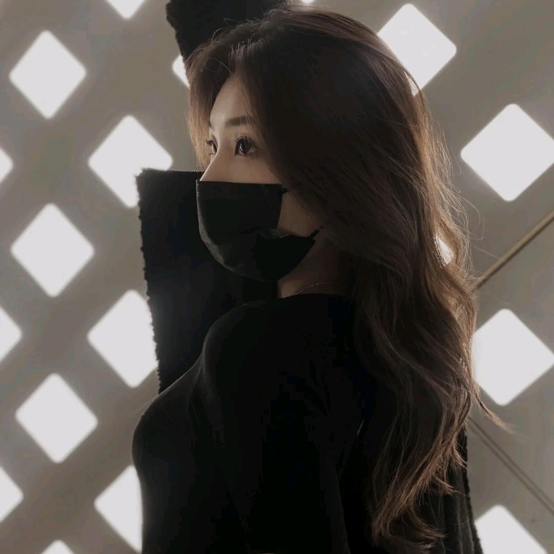 ㅤ.