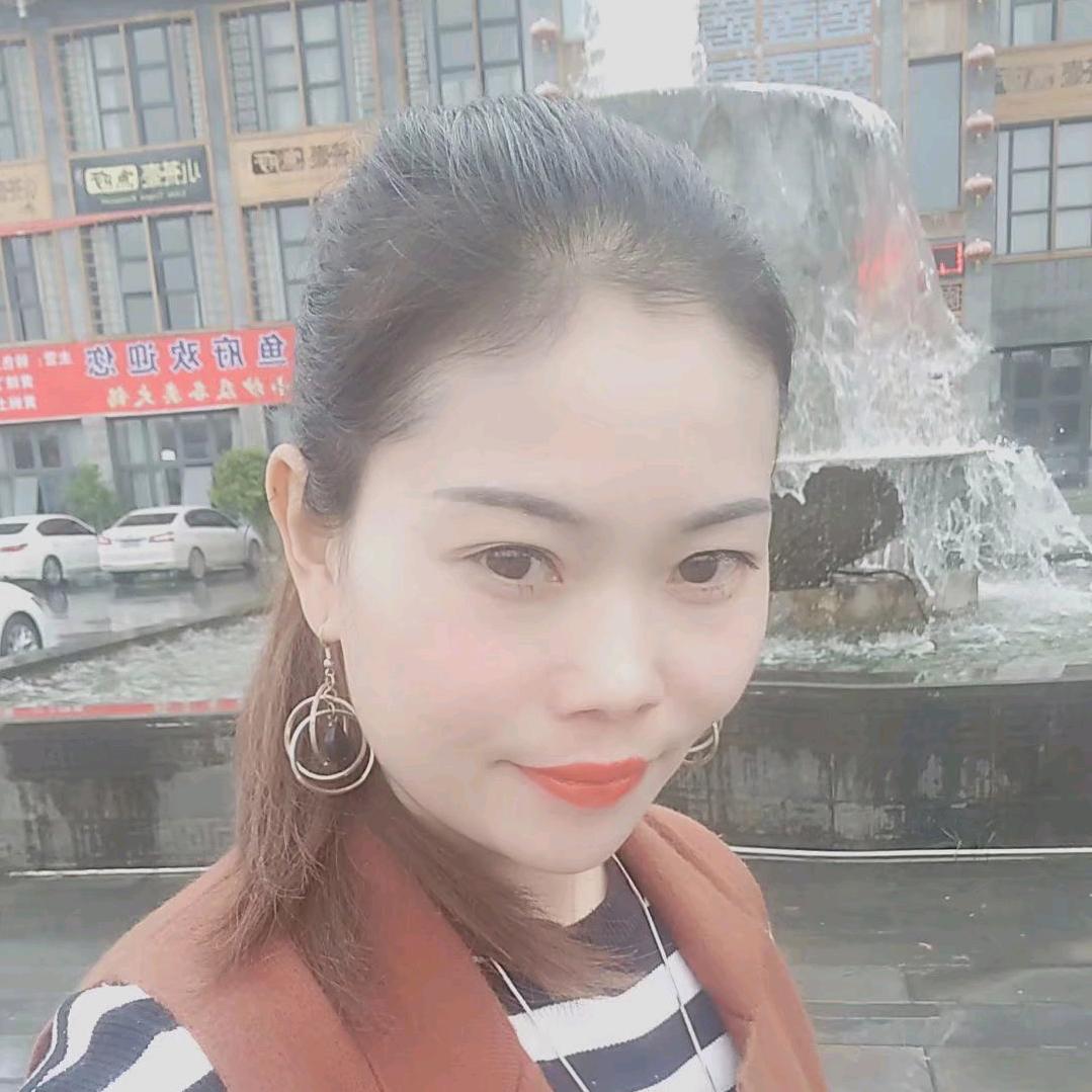 シ草莓🍓有点甜ド