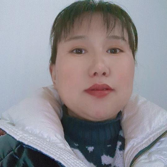 阿芳。
