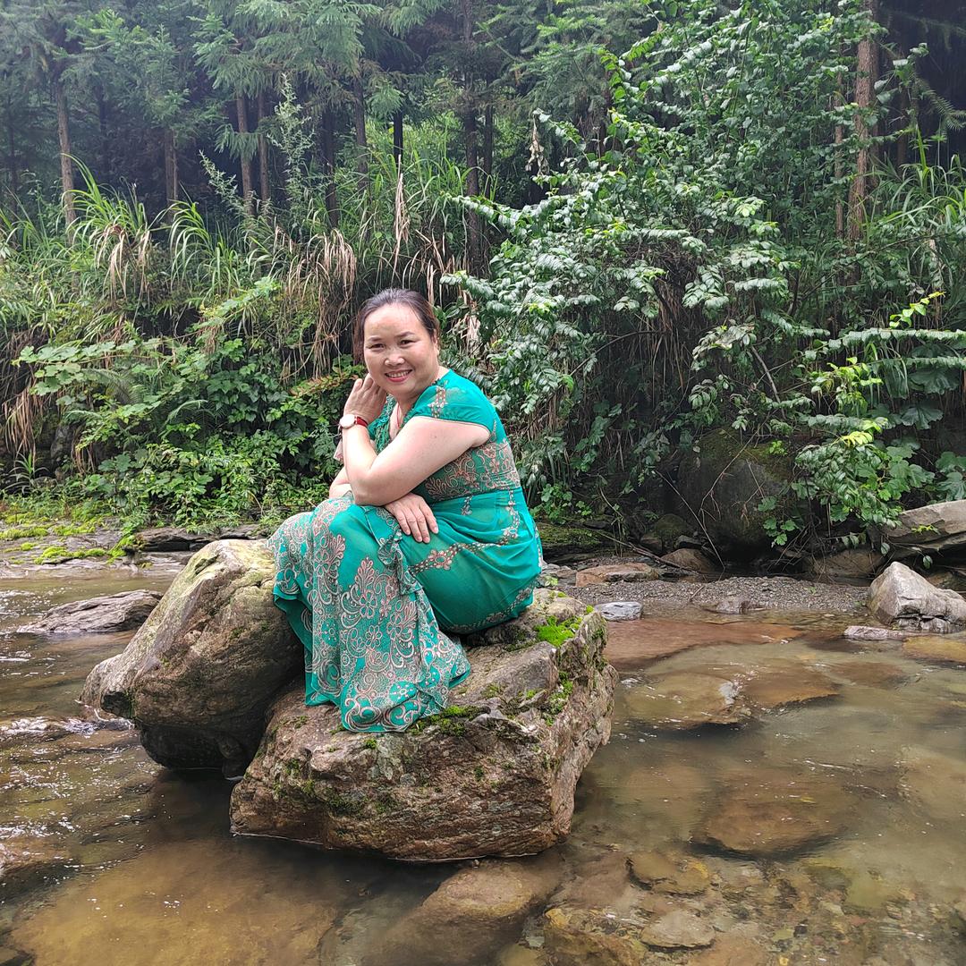 开开心心过好下半生，不想往事，过好未来！