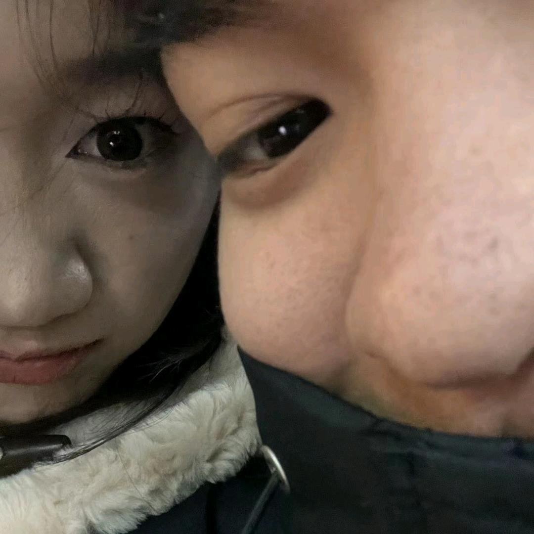 男孩