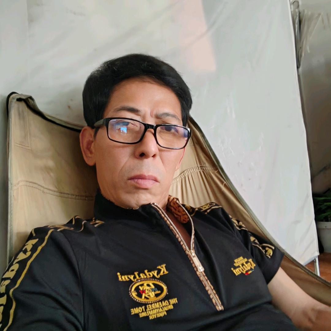 优蓝似残梦🌿🌿🌿🌿🌿