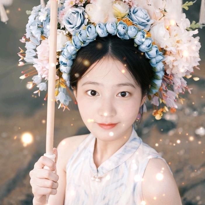 莉莉