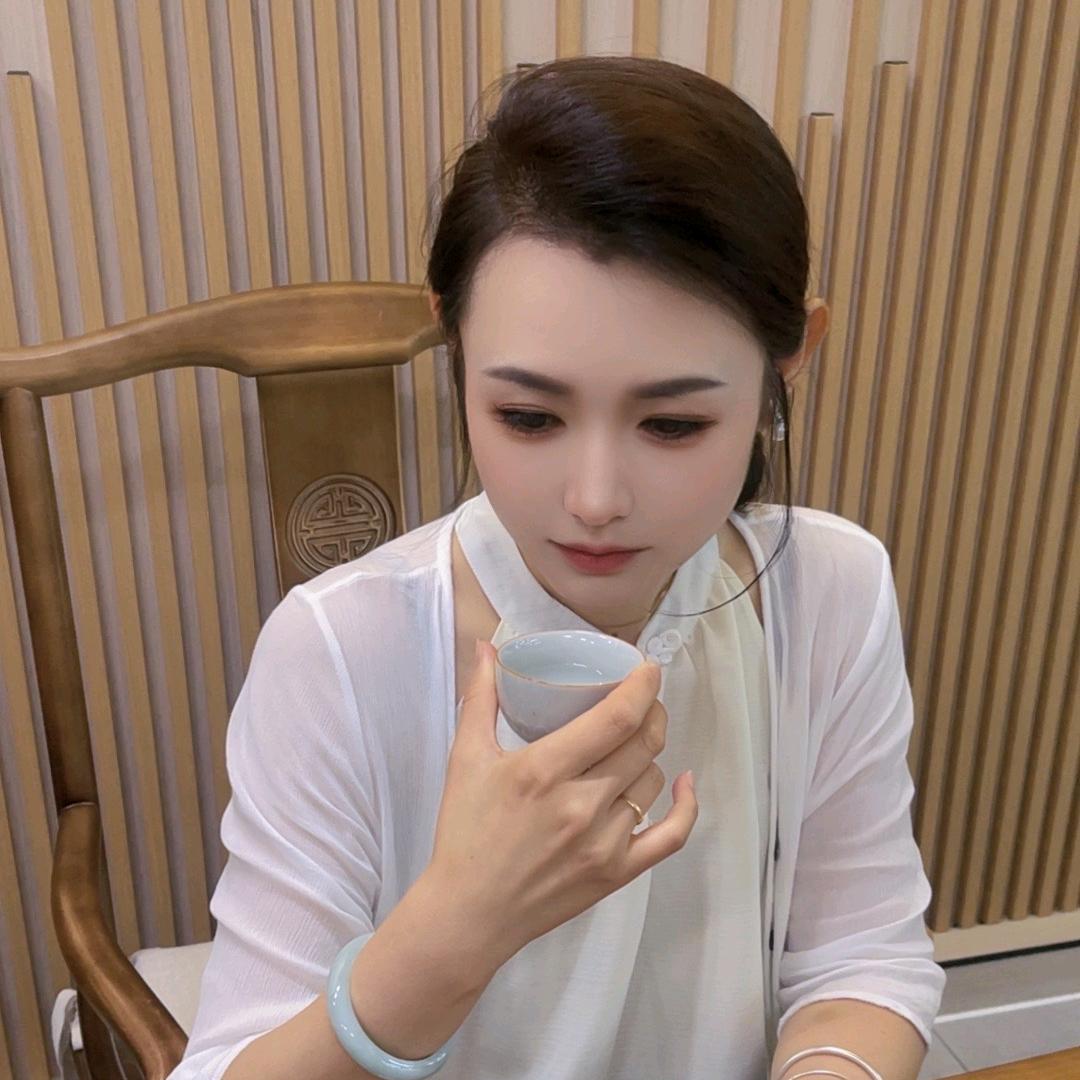 薇儿