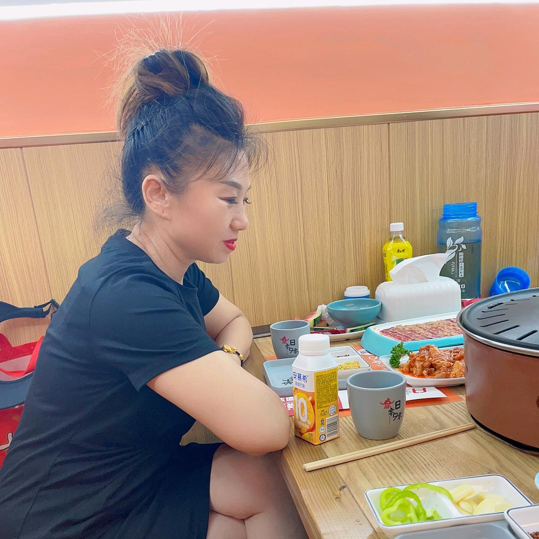 宋姐健身操  好物在橱窗