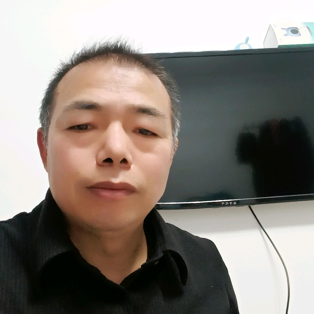 新疆十翔宇制衣