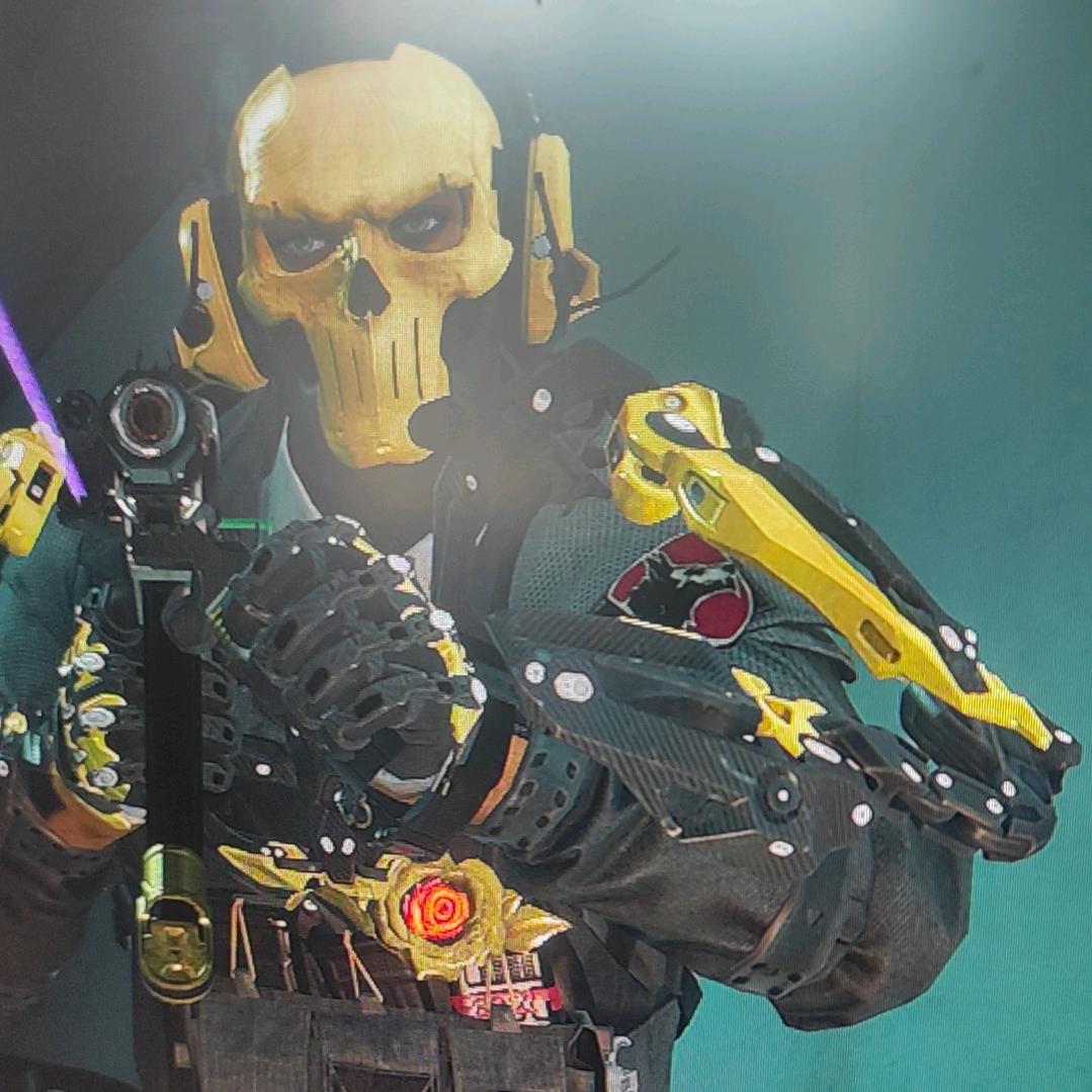 柒夜（三角洲纯绿跑刀）