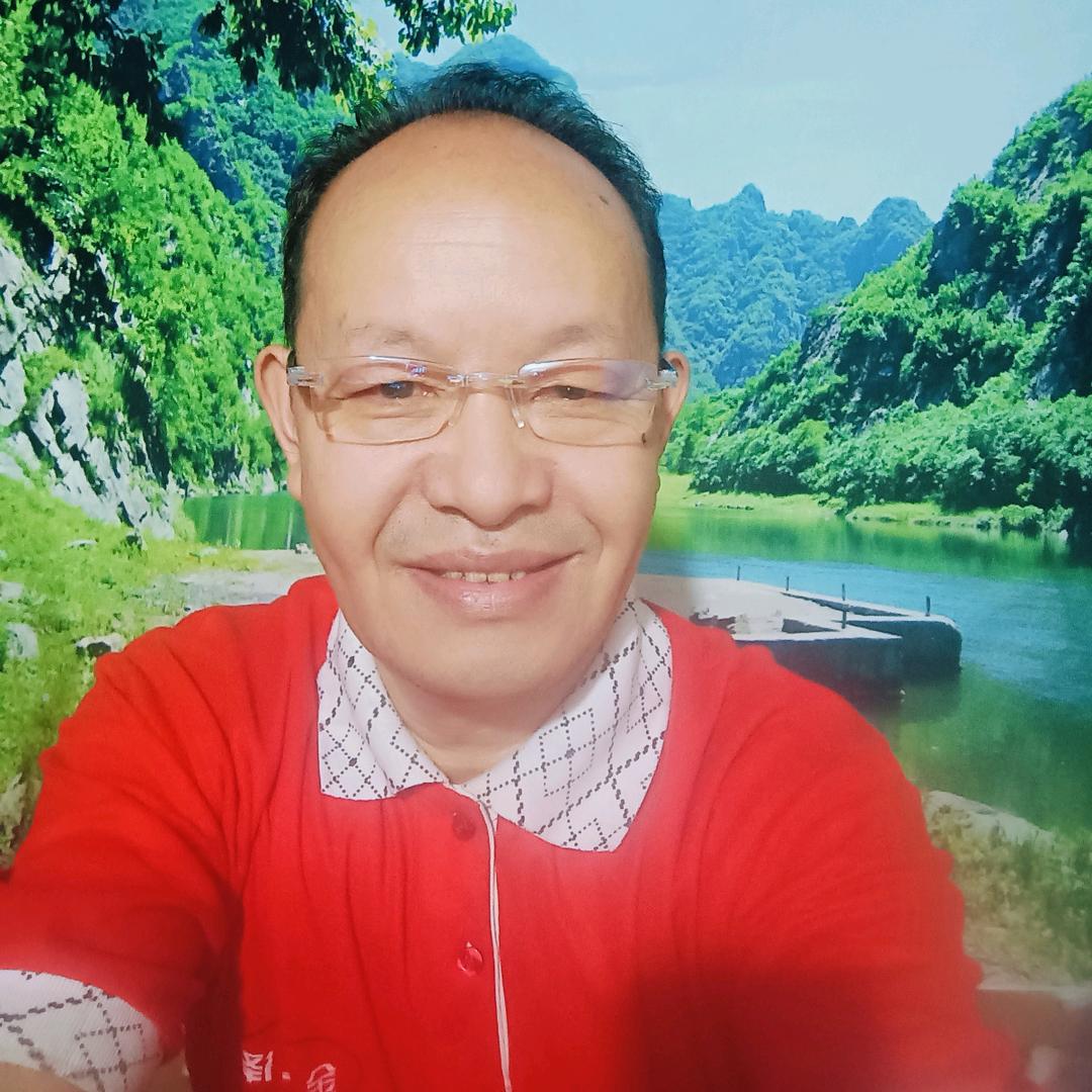 章旭哥（唱歌十聊天读剧本十厨窗）🎤