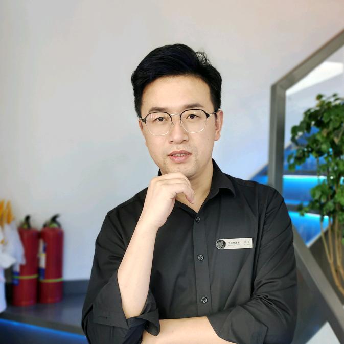 平安烫染专家晓包总监