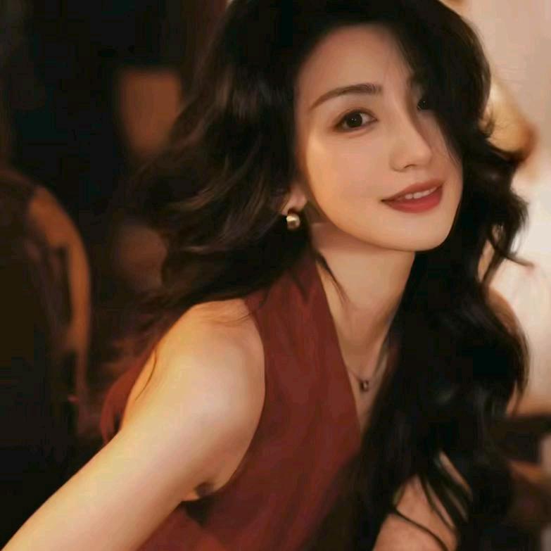 美睫美容男士洗脸修面魔鬼身材的小姐姐