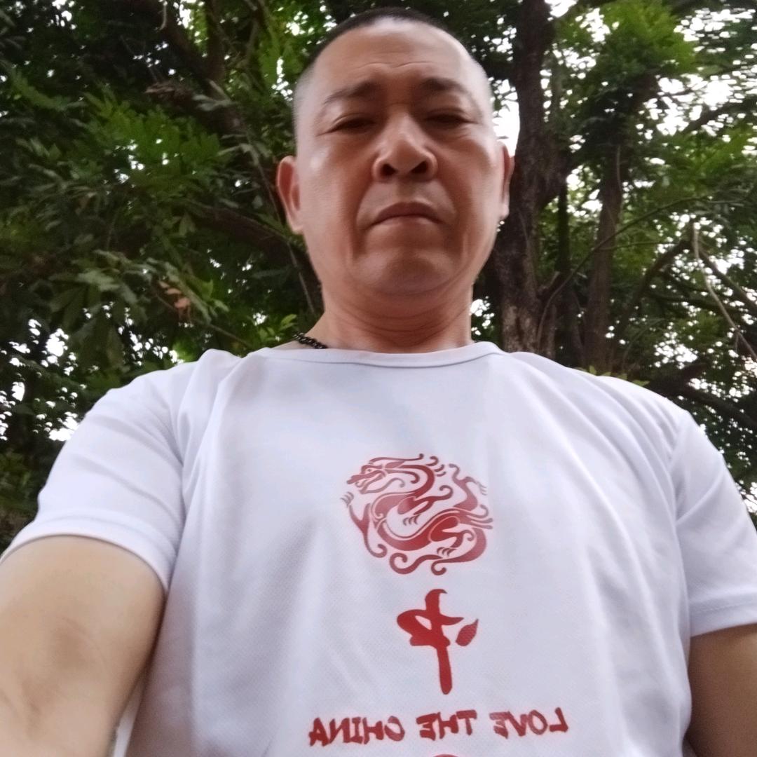 蕉岭家俬城一线员工