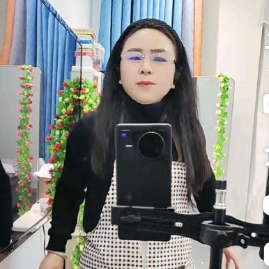 放飞自我（聊天+带货）