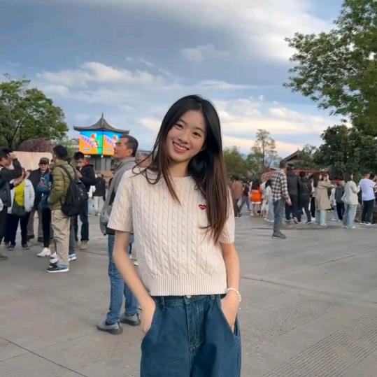 微笑中带泪的鱼