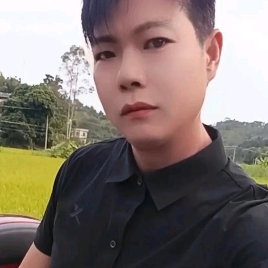 🐒往事如烟👩‍❤‍👩，