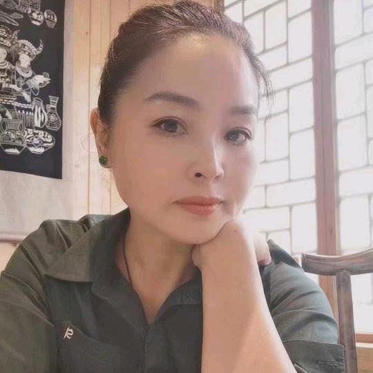 桃花源桃子姐姐