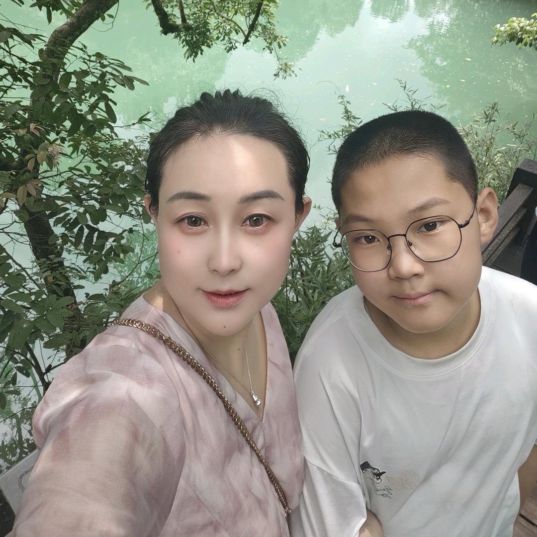 雯雯小编