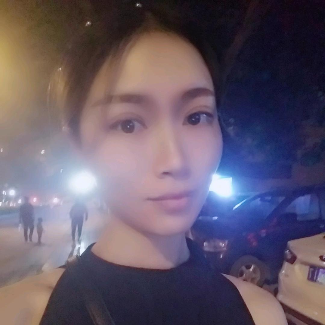 佳鑫国华酒店魏经理