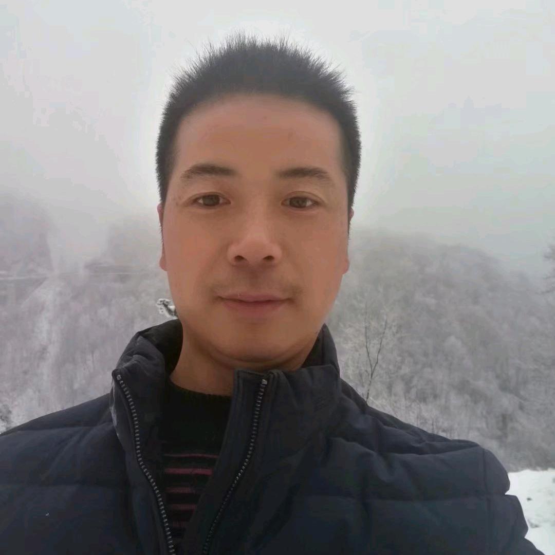 张亮老鸭柿苗木品种繁育园