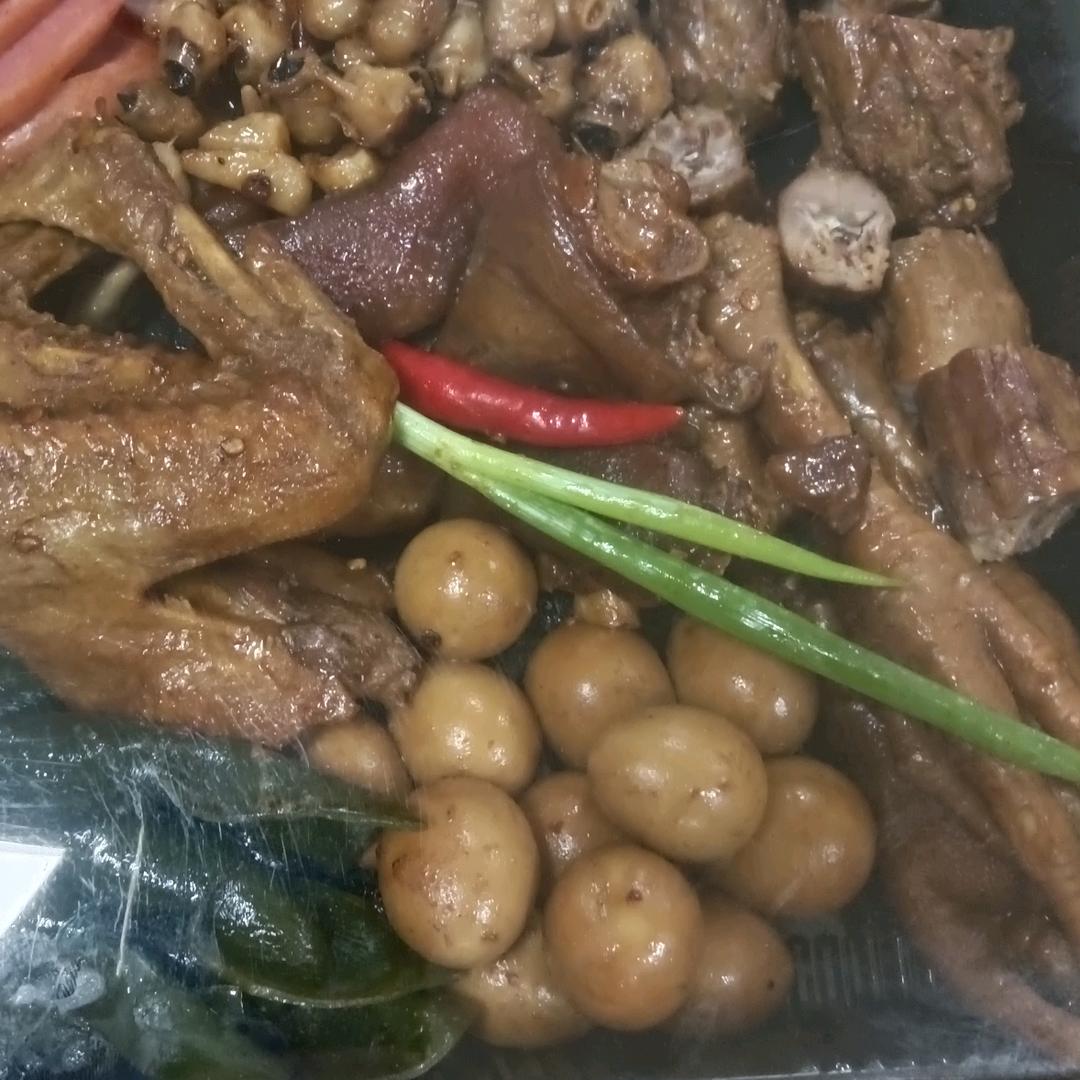 30年大厨卤味。