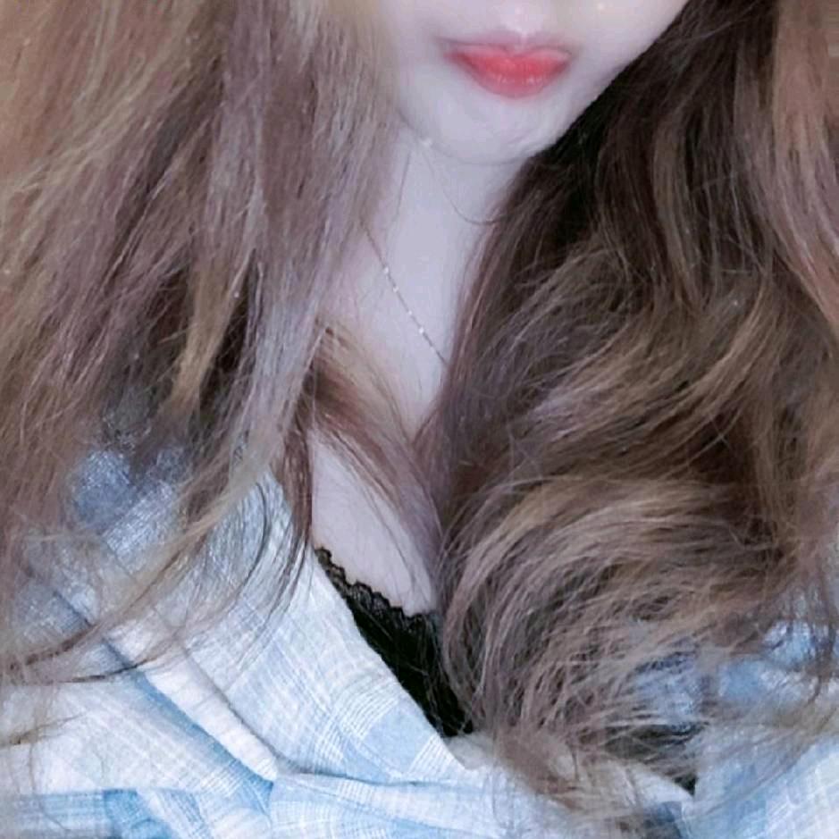“洛兮、*