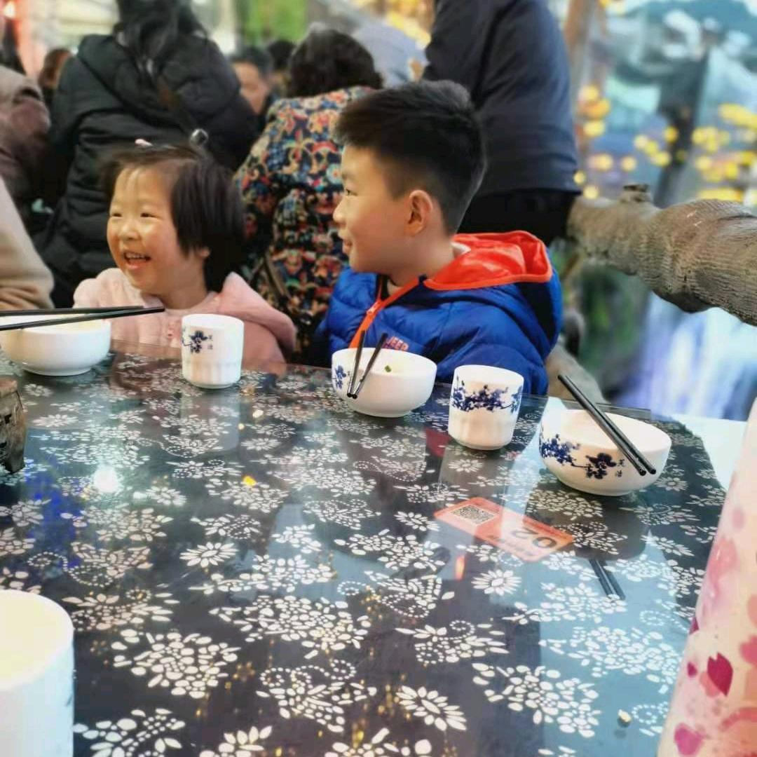 金灿灿