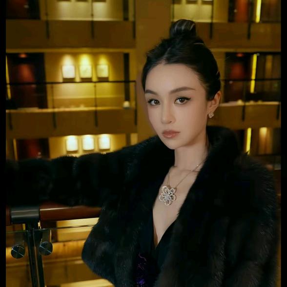 懒猫nono轻奢馆《千兰》