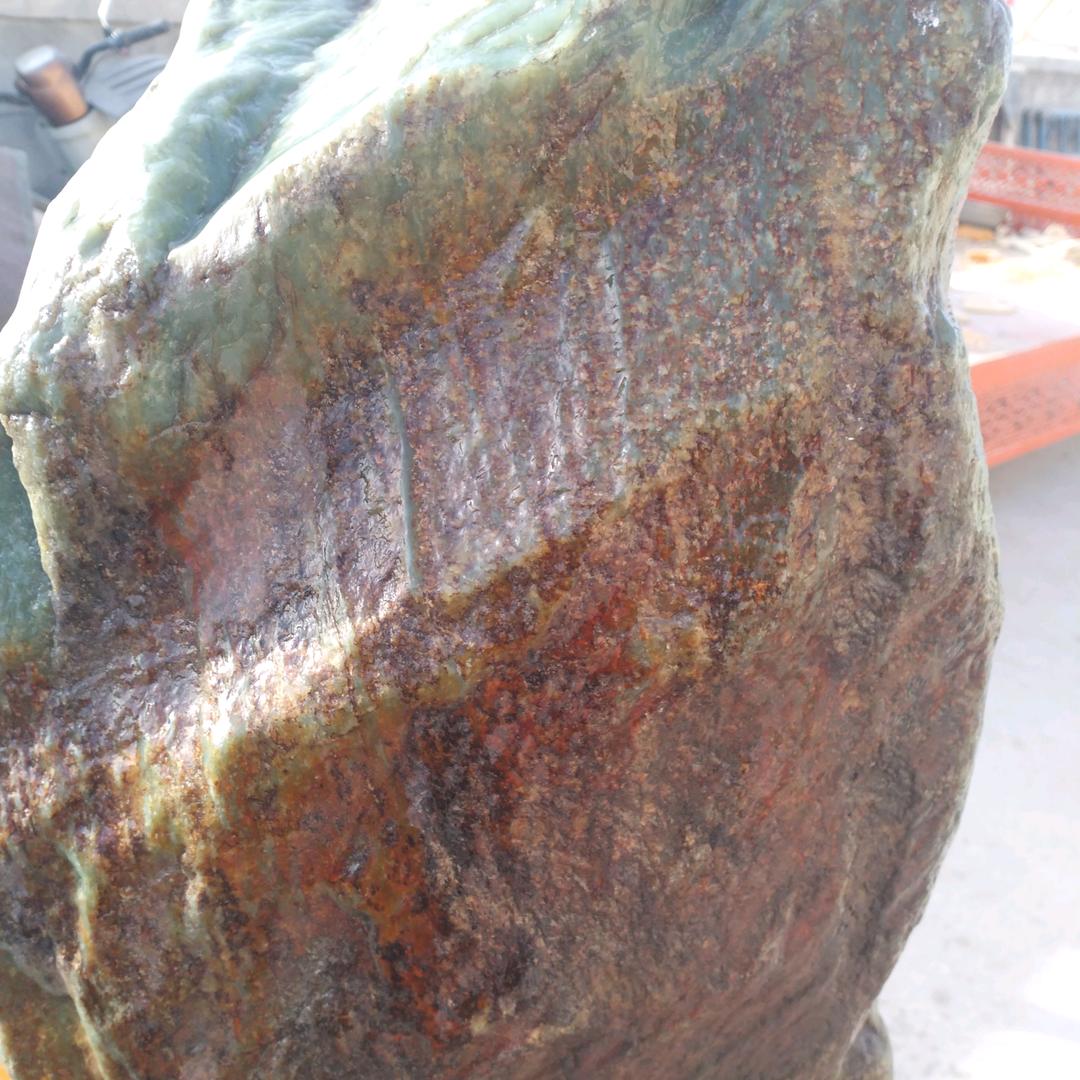 新疆捡玉石的神仙大哥