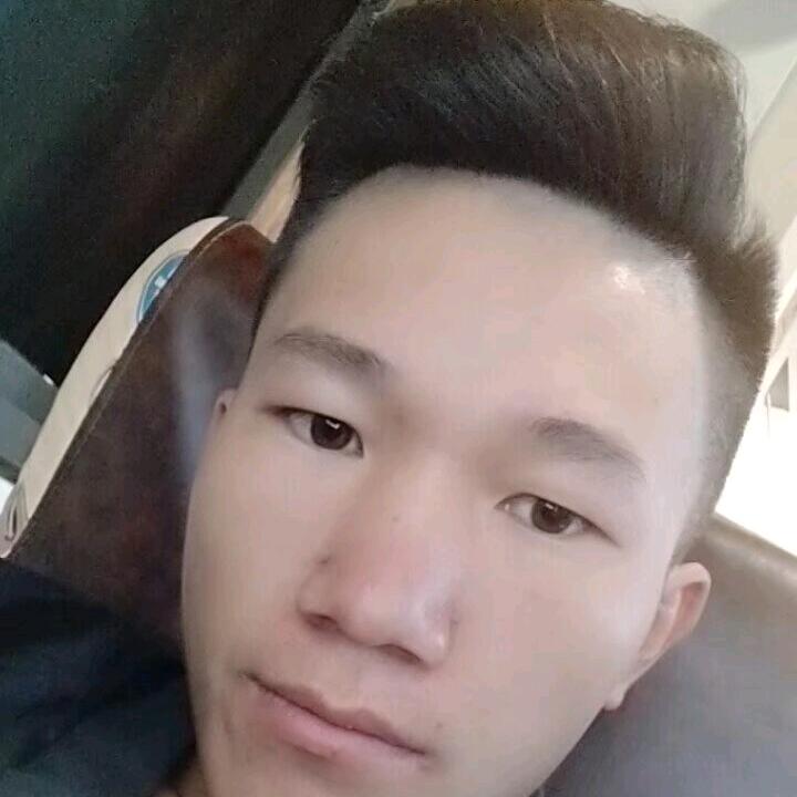 彝    哈少