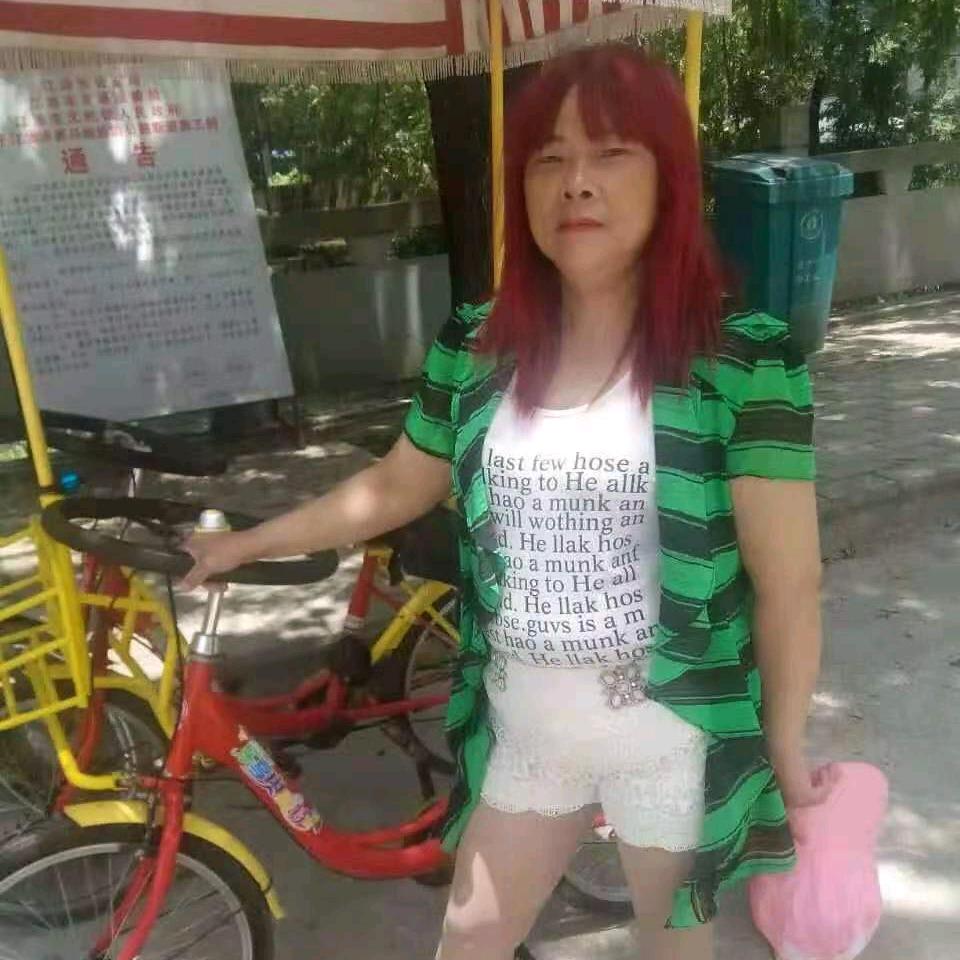 （红梅10.20开播  拒绝私聊）