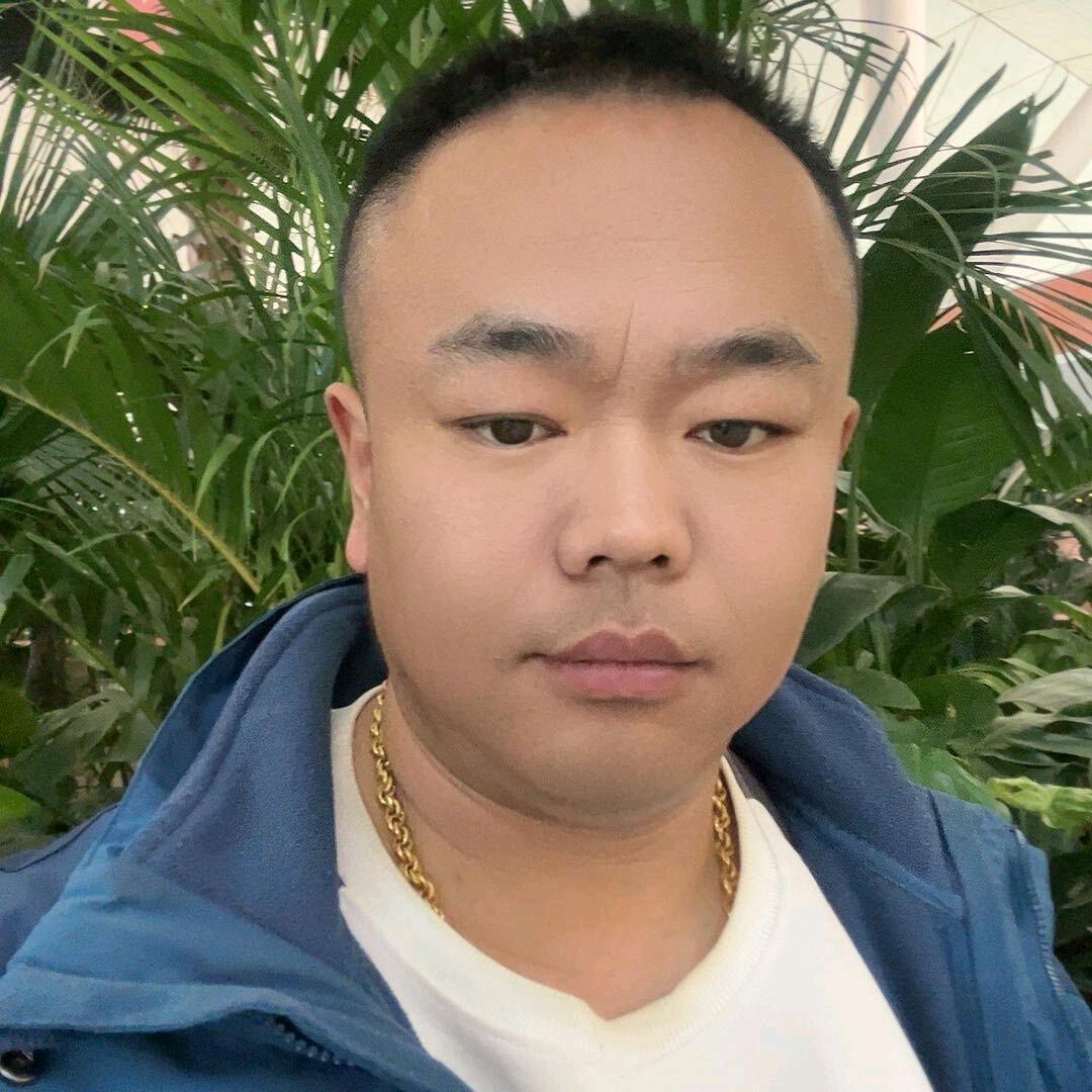 任艳龙