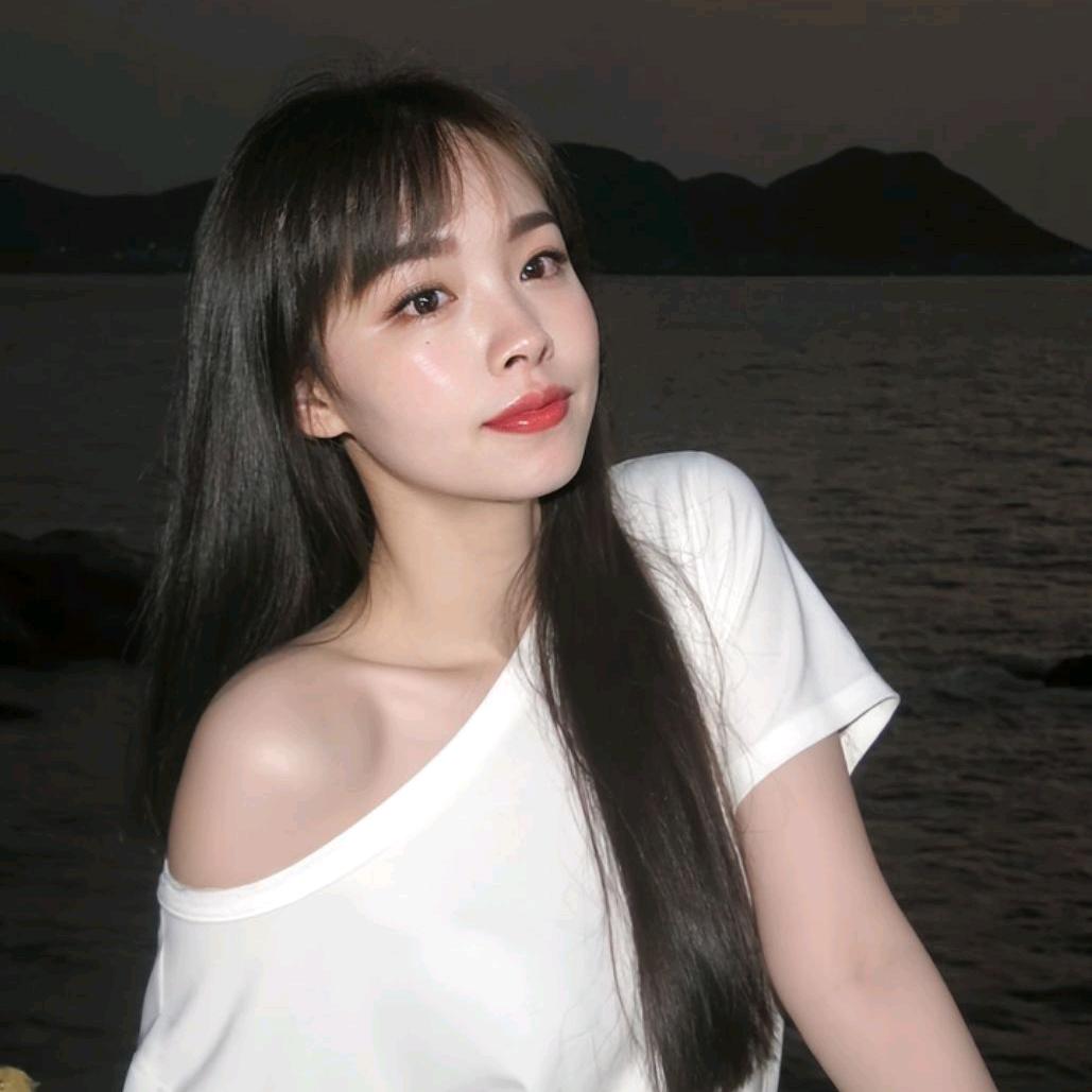 ꒰ঌᐢ.仰望月光.ᐢ໒꒱