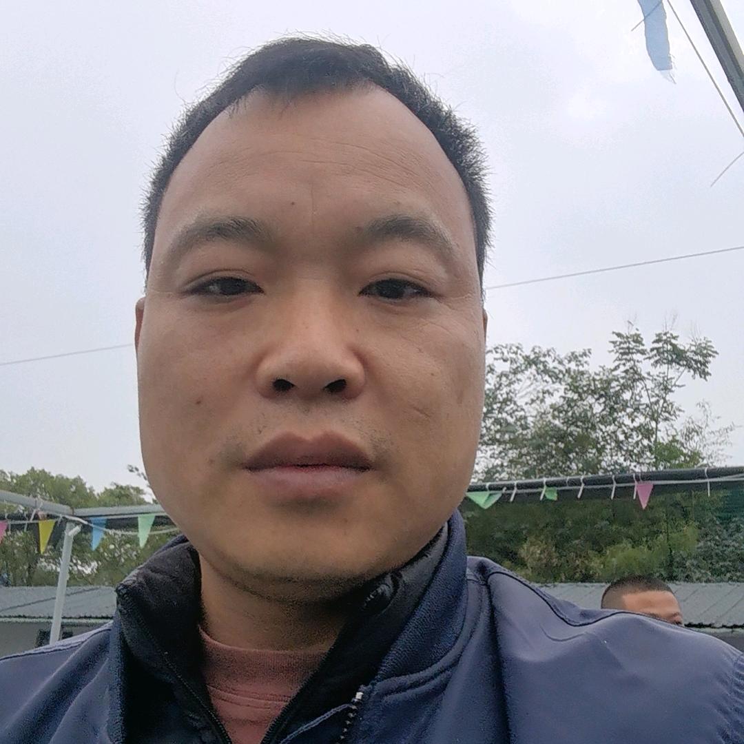 丰巢.黄震