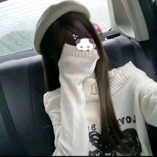 小赵赵小周周和小程程穿了一年没洗的蕾