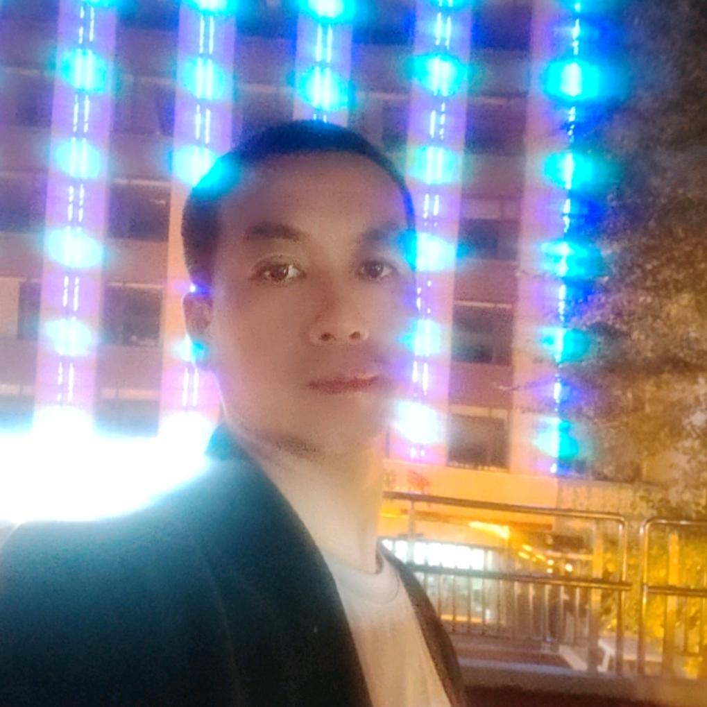 李四平