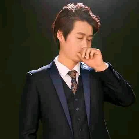 ╰︶烟花☞╰つ