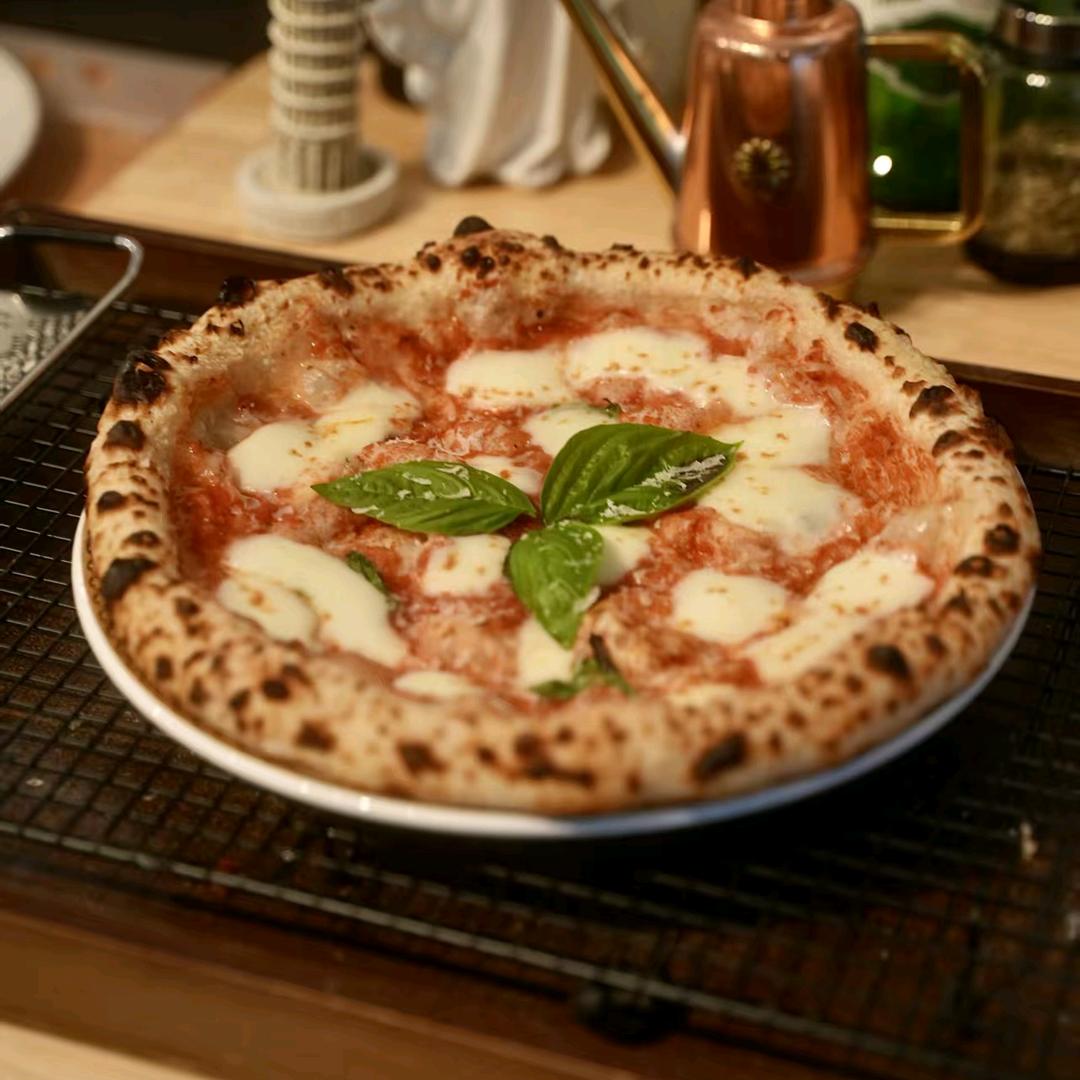 acc NAPOLI PIZZA