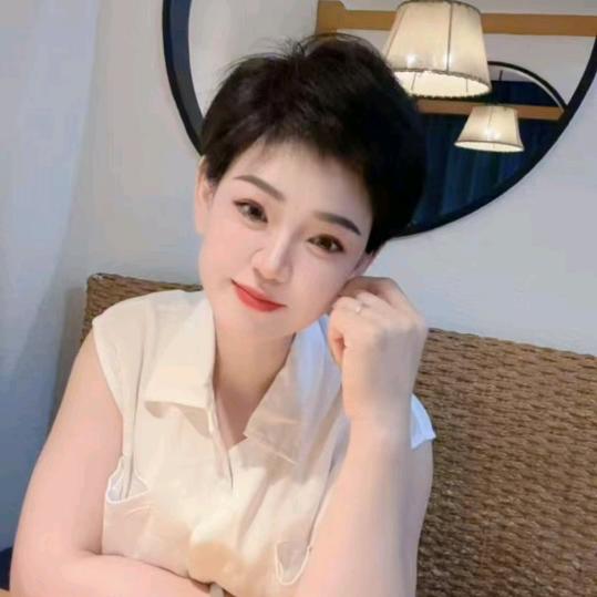 澎耳湾内衣铺子王玮《连赞拉黑