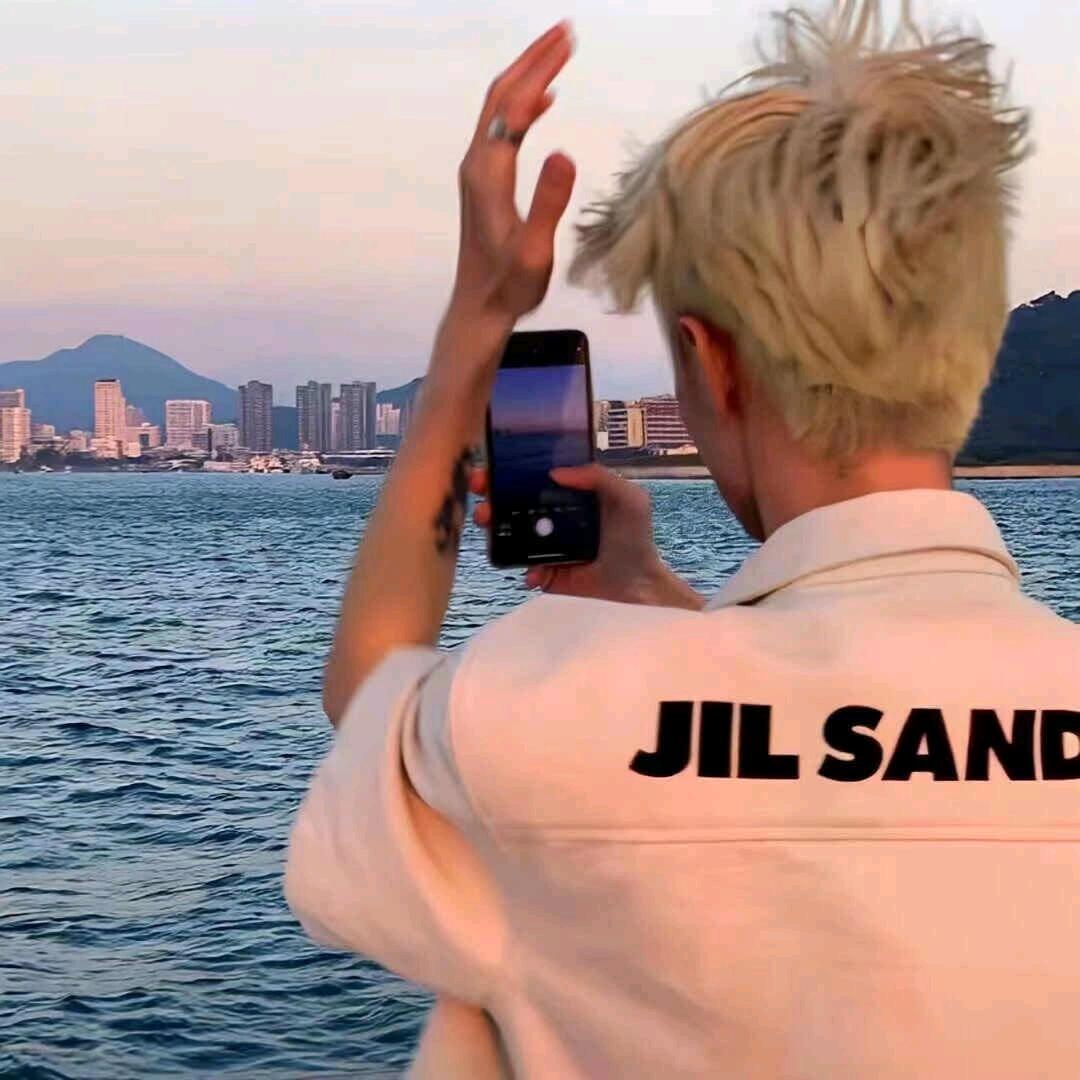 淮雾.