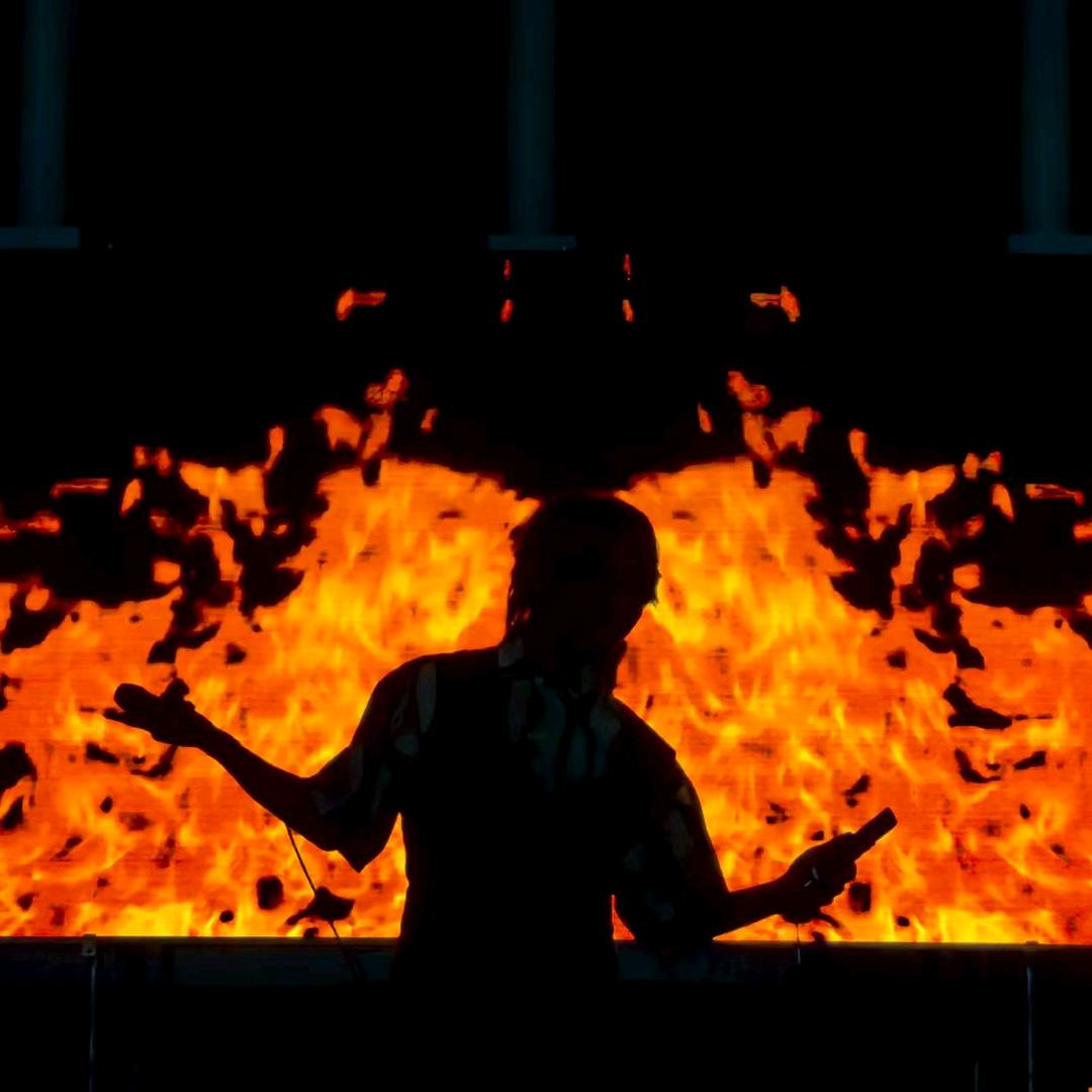 不懂民谣的罗本先生